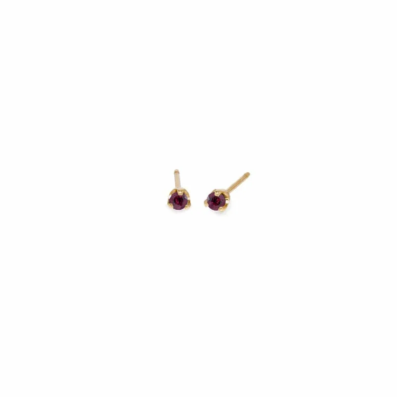 14K Yellow Gold Garnet Stud Earrings