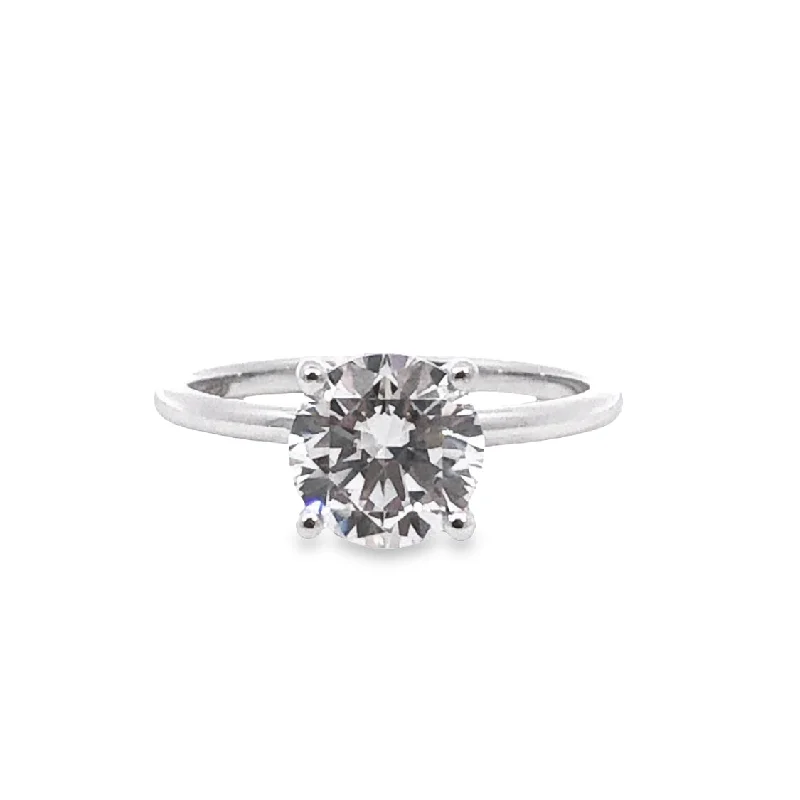 Padis Classique Solitaire Engagement Ring