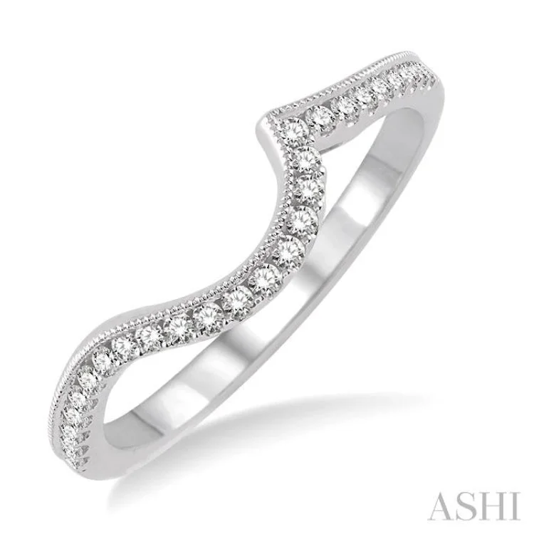 1/5 Ctw Round Cut Diamond Wedding Band in 14K White Gold