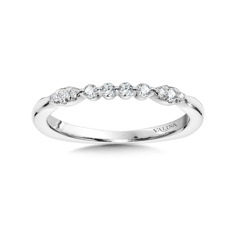 Tapered Diamond Wedding Band