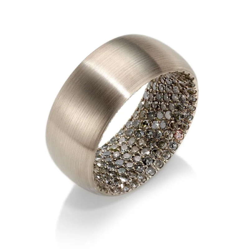 Matisse Pavé Band in 18K Gray Gold